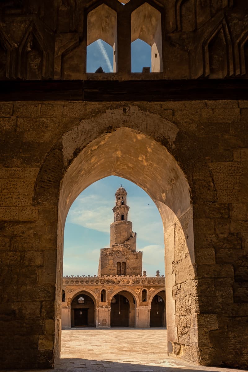 Detailed portrait shot of a scene in Cairo, Egypt